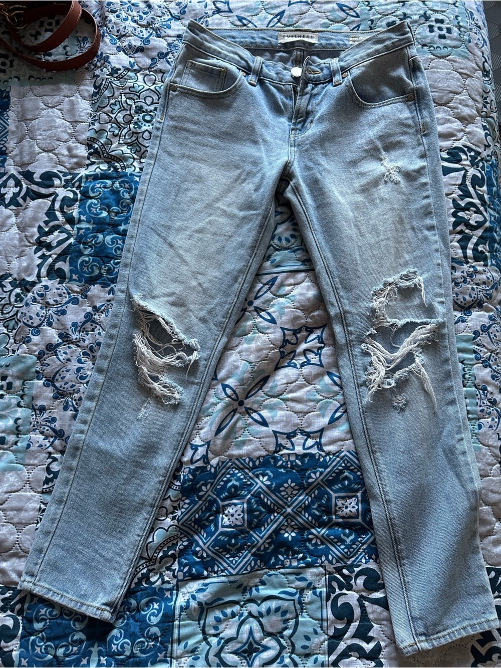 Bullhead Light Blue Distressed Skinny Jeans